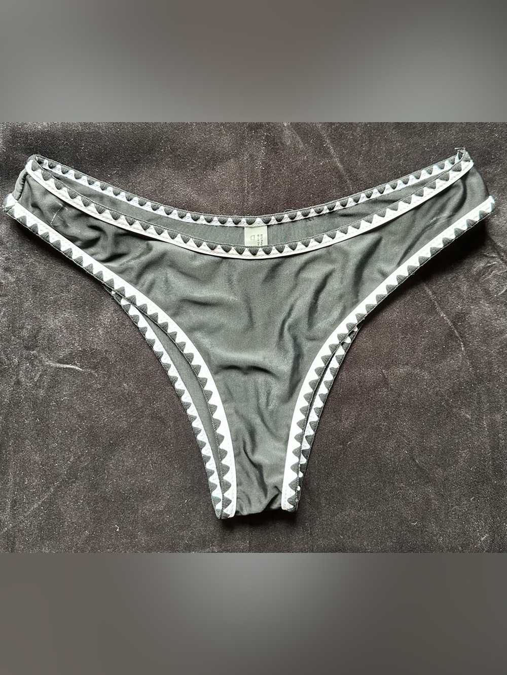 SHEIN black and white bottom women swim size M
